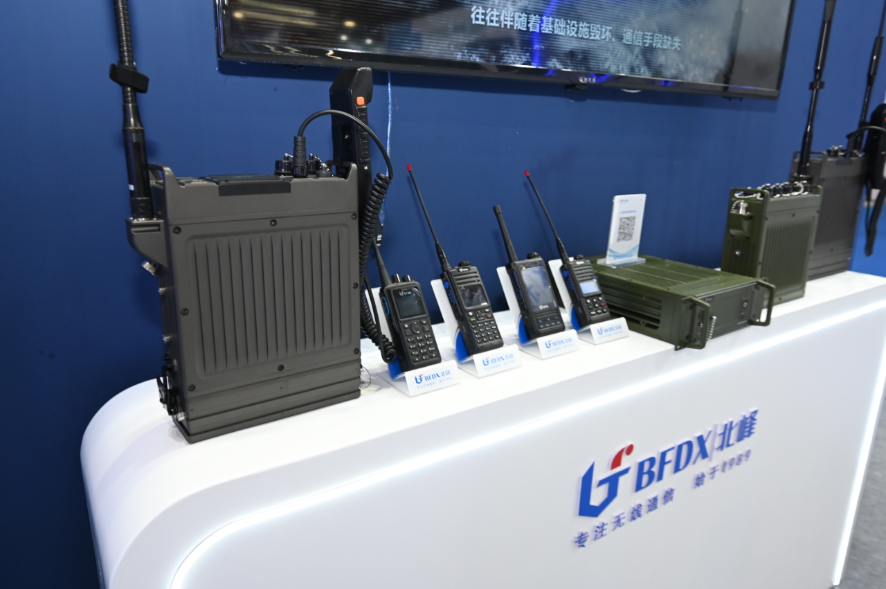 對講機如何通過通信基站進行通聯？